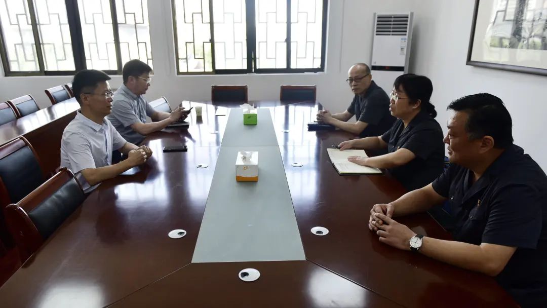 两在两同建新功以法治力量护航文化发展徐州云龙法院党组书记代院长邓