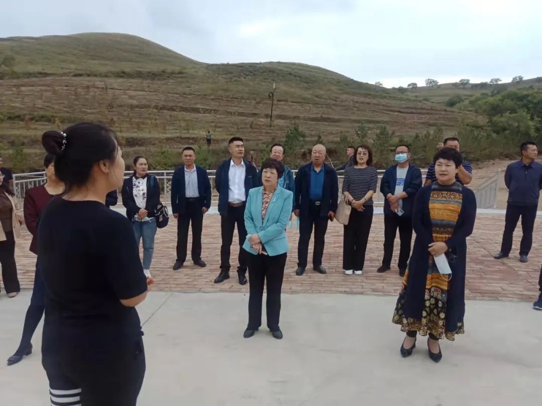 政协卓资县第十四届委员会常务委员会第二十五次常委会议召开