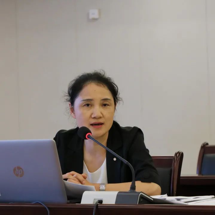 金伟高成锋根据会议安排,委领导陈振华,倪卫东,金伟,高成锋分别作交流