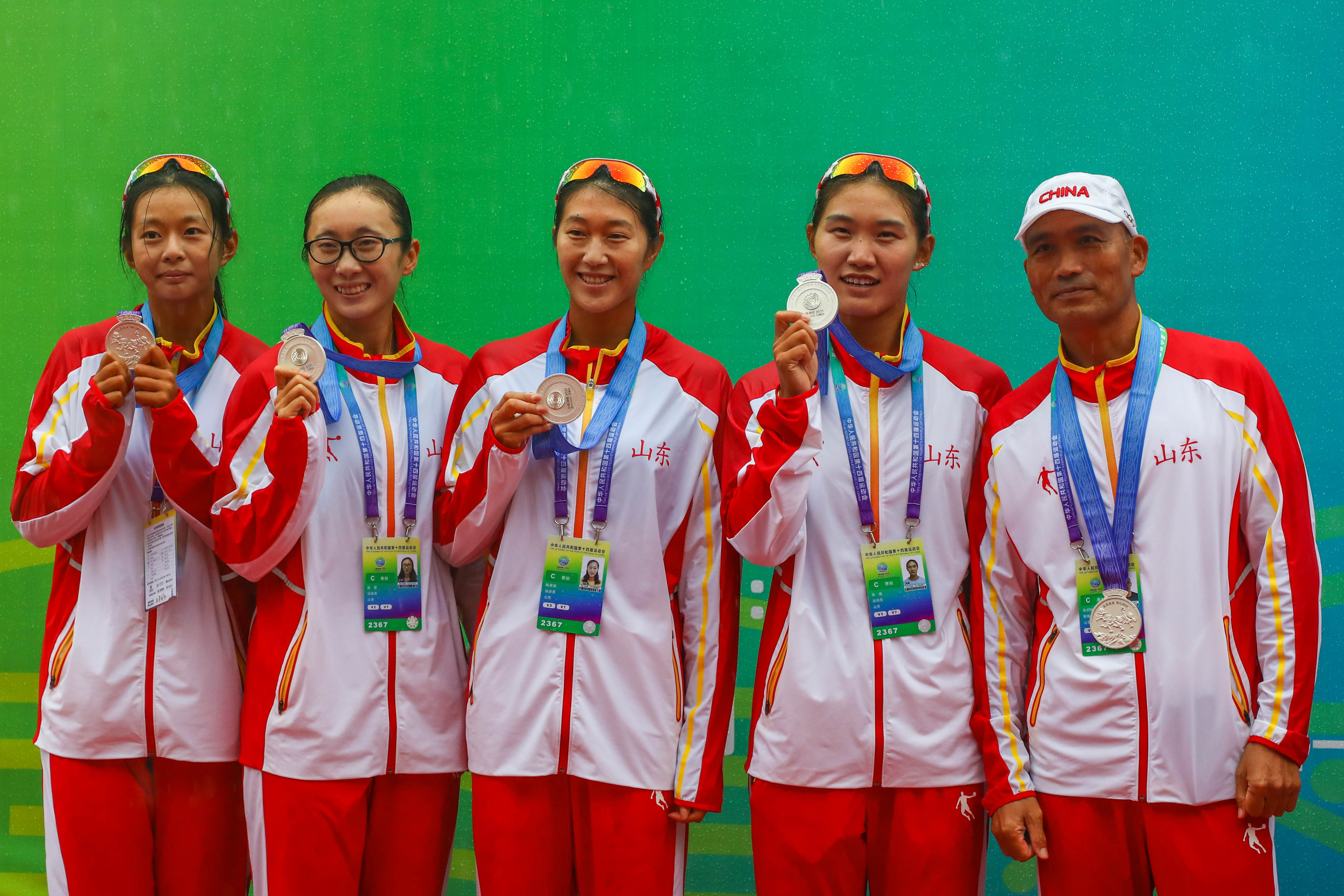 山东省游泳队成员图片
