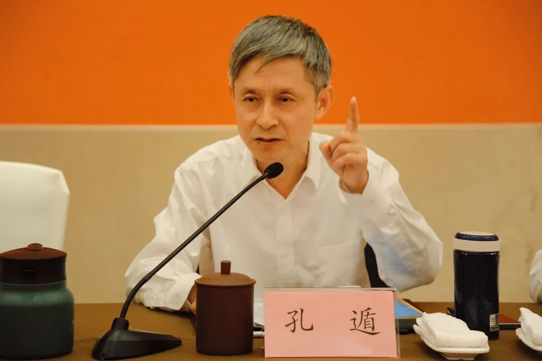 股份公司党委常委,副总裁,总工程师孔遁,工经专家兼生产监管中心副