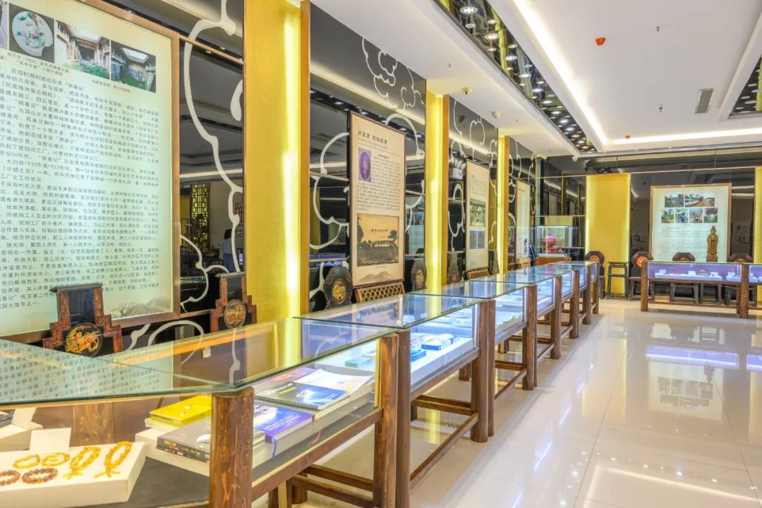 琥珀博物馆迁新址 腾冲琥珀产业园区集群化发展优势显现