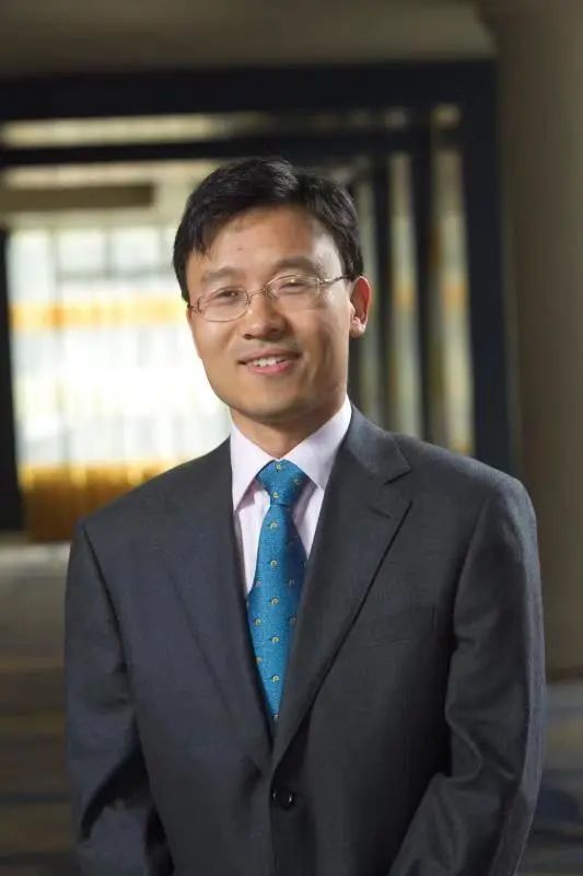 研究领域:刑事法学,民行刑一体化,监察法,大数据和互联网法学郭烁教授