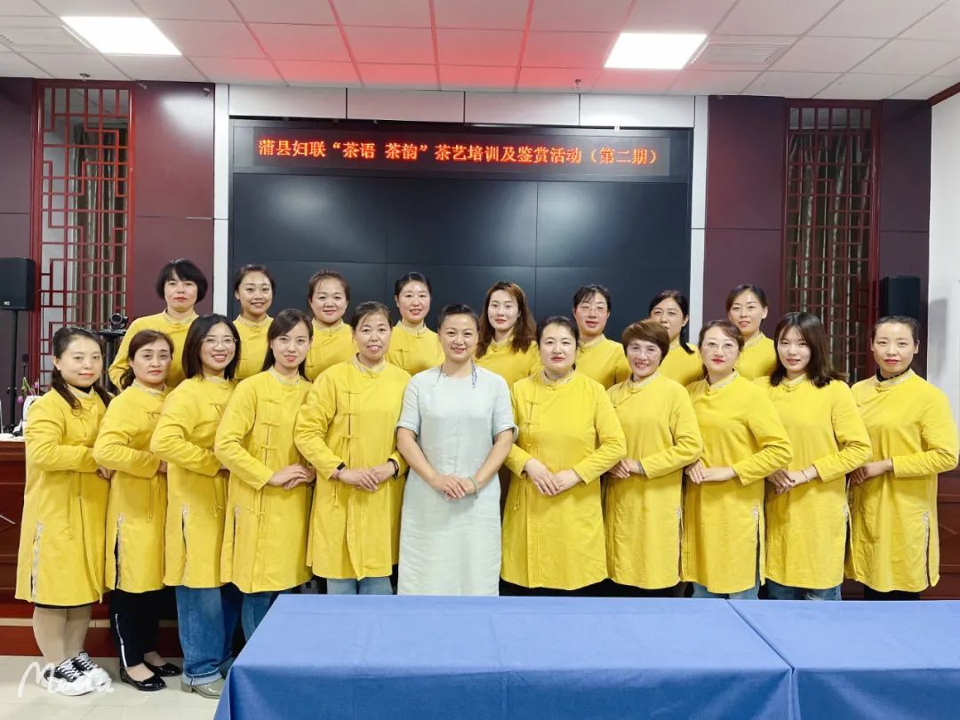 山西蒲县出个名女人图片