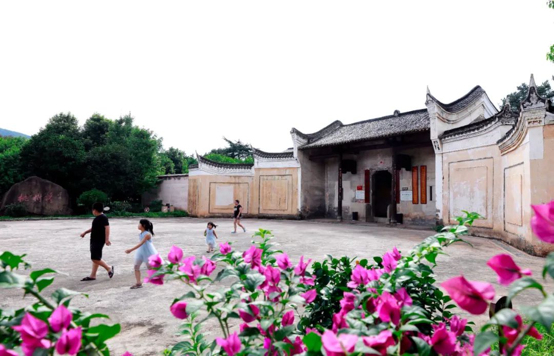 全剧高潮的取景地就在浏阳市金刚镇前段时间热播的《扫黑风暴》你可以