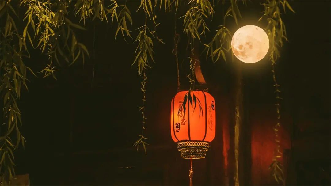 镌刻着历史正是一年中最有诗意的时节三秋桂子 十里荷花中秋节今天是