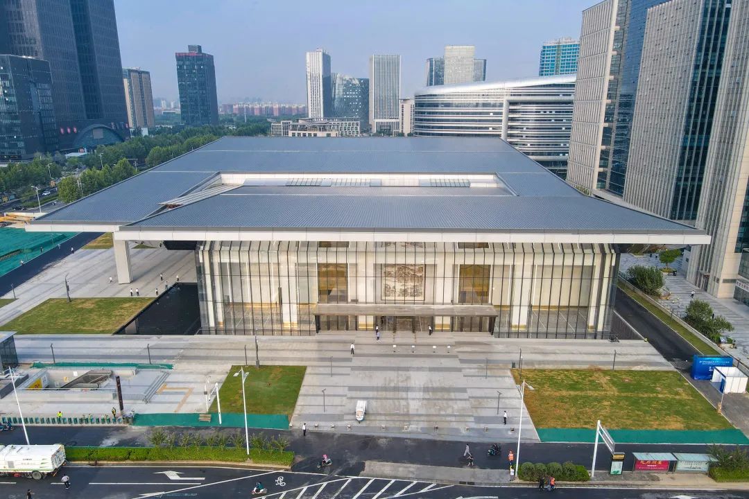 68天从无到有中建八局高效建造中原科技城会议中心