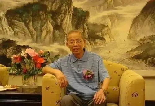 了一个毛委员带头吃苦菜的故事,让唐山樵深受启发并产生了创作的灵感