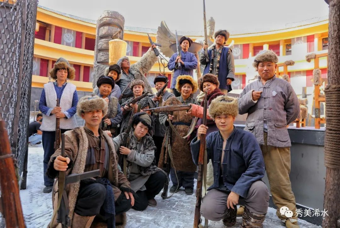 日前,革命历史题材电影《智取猛虎山》剧组来浠水县楚城文旅康养影视