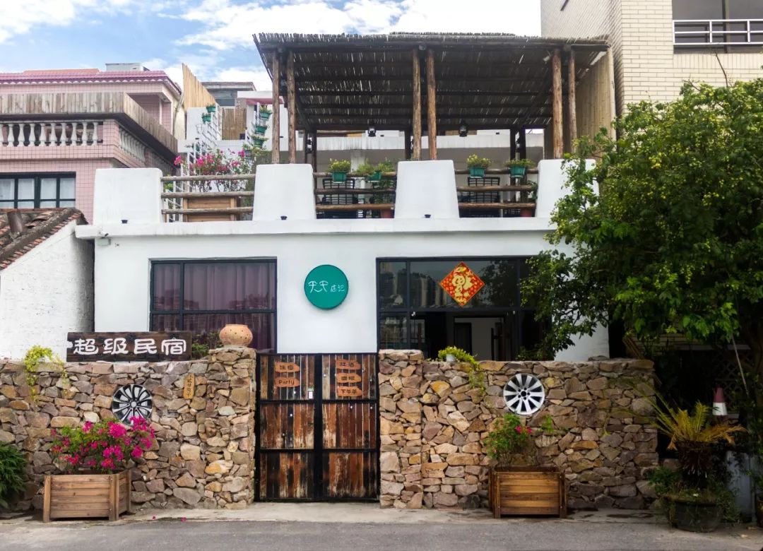 这里一早一木一砖一瓦,都有浓重的岁月感,让你的心也不自觉的安静下来