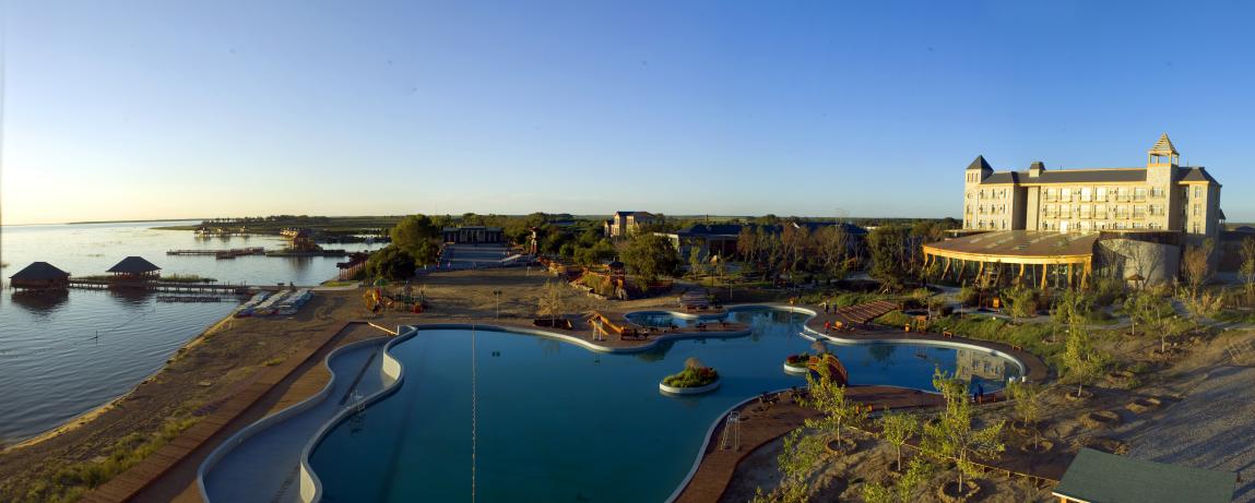 大庆连环湖温泉:大庆市杜蒙县连环湖镇