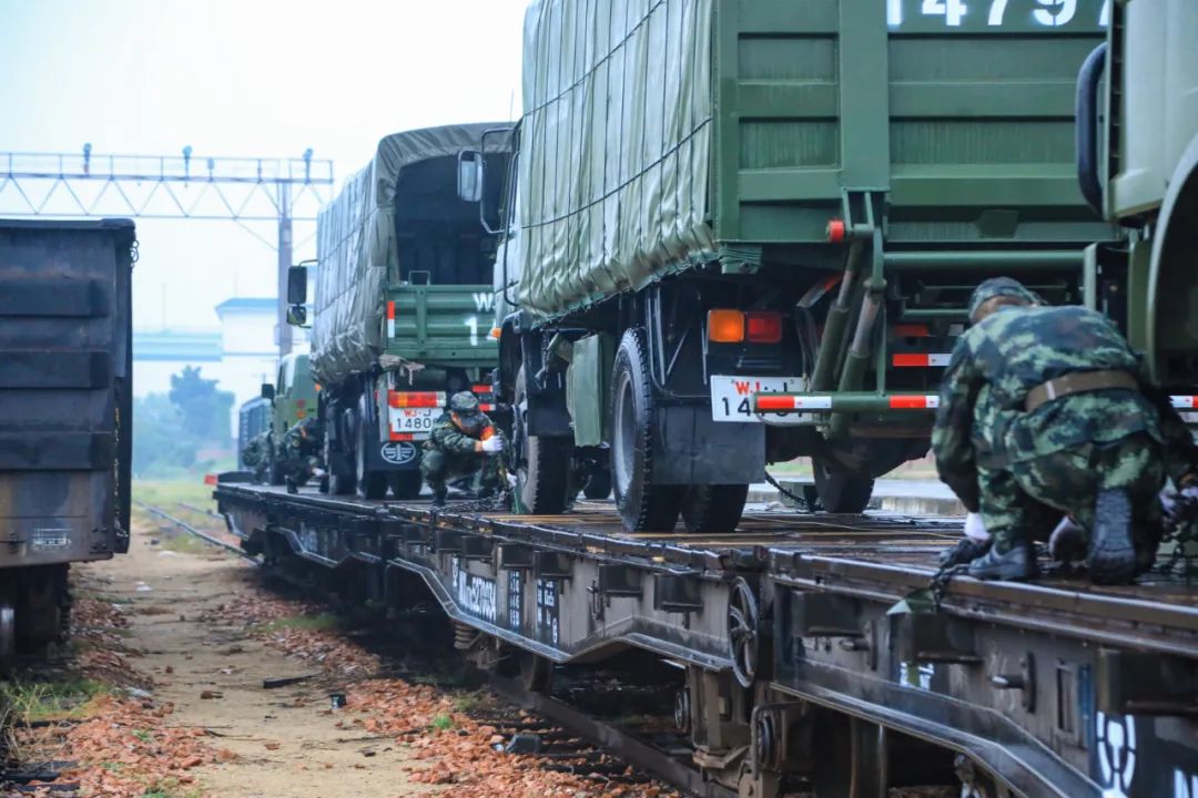 强化了铁路装卸载组织实施流程全面提升了部队遂行多样化任务的能力