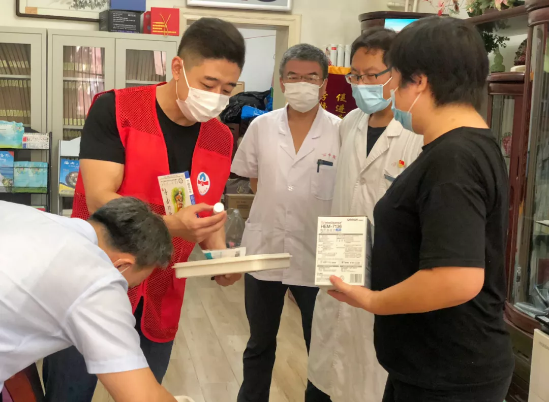 天津市公安医院:义诊服务践初心 用心用情办实事