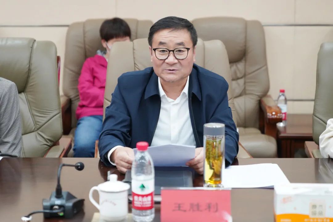 第933期自治区高院优化法治化营商环境工作督导组到通辽中院督导工作