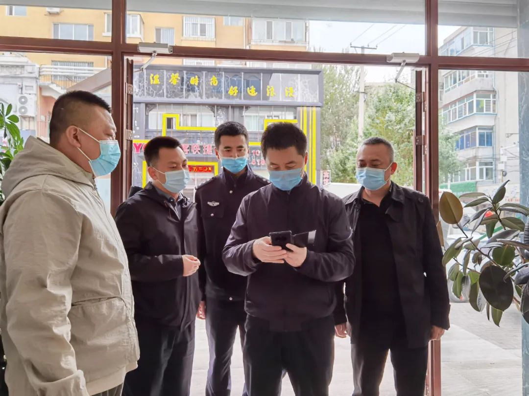 陈伟宏同志主持召开市公安局疫情防控工作会议并实地督导检查防疫工作