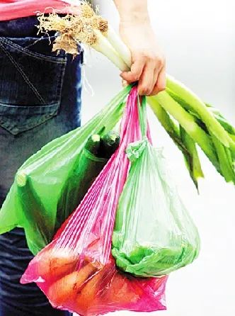 但其实椰子壳,榴莲壳是不属于厨余垃圾的