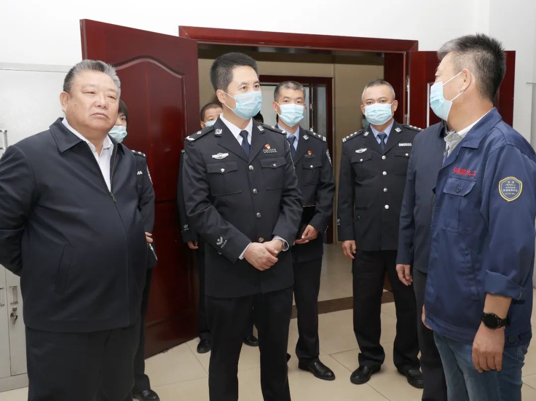 陈伟宏同志深入企业督导检查国庆节前安全生产工作