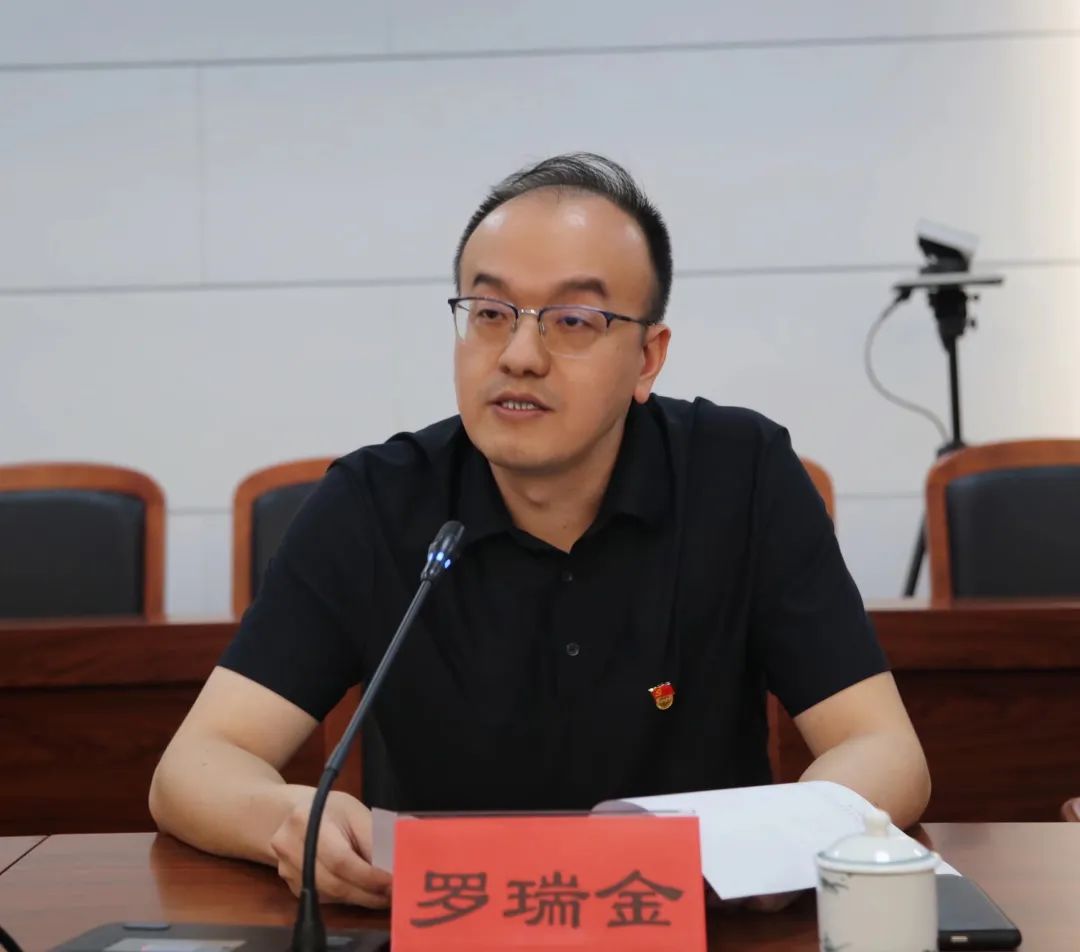 梅州市中院党组副书记,常务副院长朱杭基,县委常委,组织部部长罗瑞金