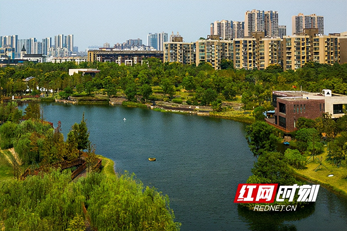 长沙市雨花区圭塘河.