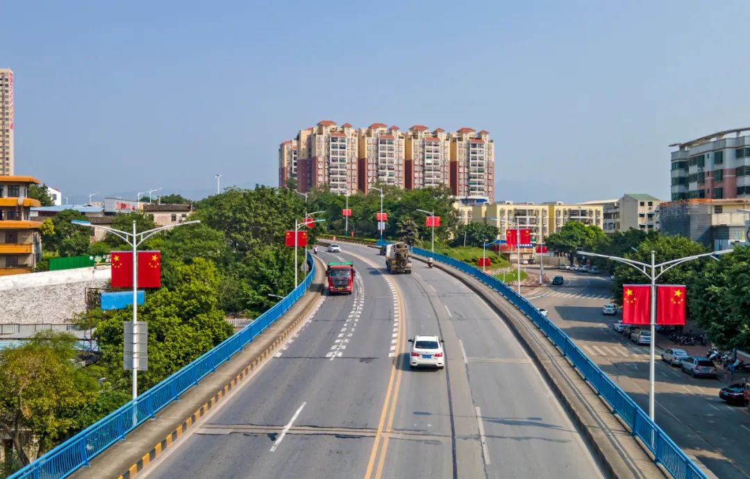 高要绚丽的中国红