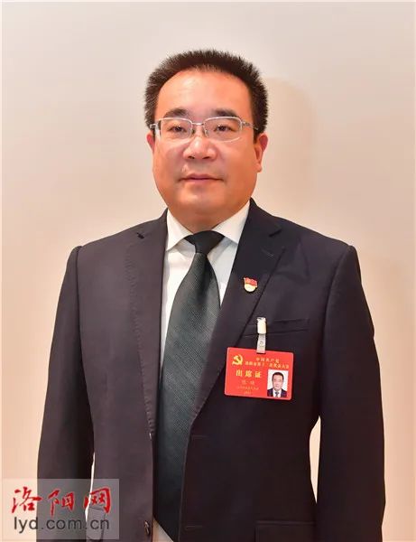 激发创新活力 引领跨越发展——访市第十二次党代会代表陈功