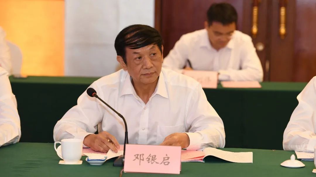 邓银启表示,此次战略合作协议的签署,是葛洲坝集团深度参与京津冀协同