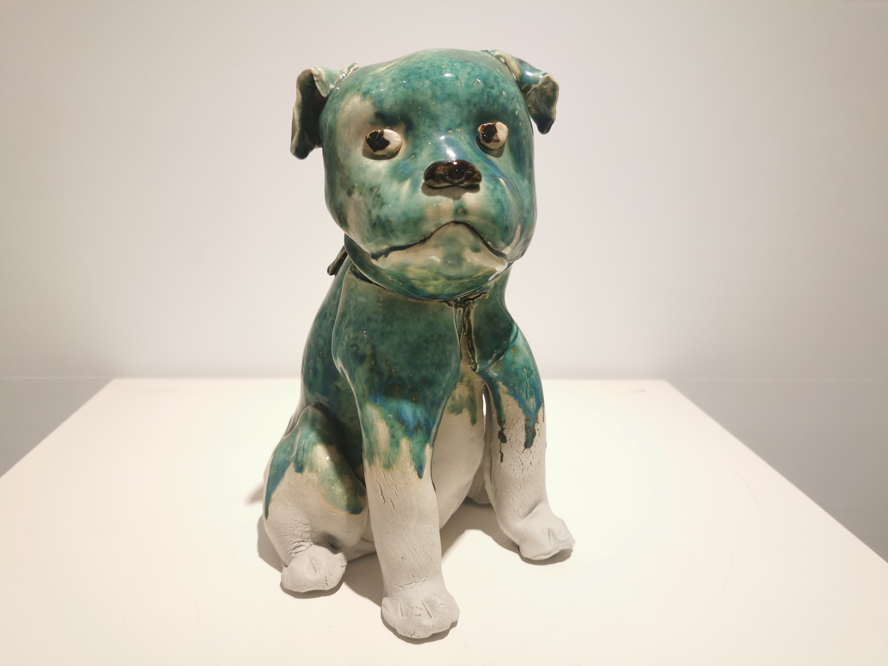 用陶瓷雕塑对话都市生灵赵坤艺术作品展武汉天地开幕