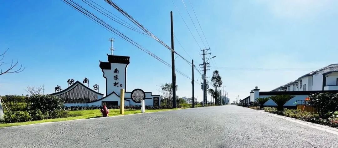 白墙青瓦小桥流水住在这样美丽宜居的村真令人羡慕