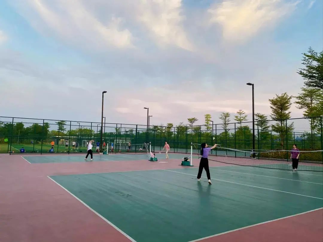 柳州又一体育公园正式启用!24小时免费开放!