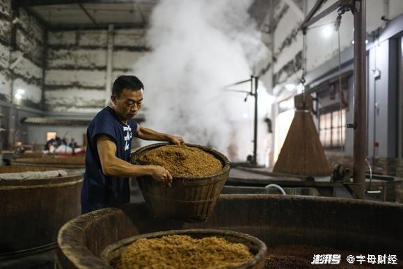 十年转瞬即逝，江小白走向没落，它为何逐渐失去市场？