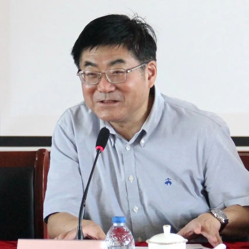 党委副书记蔡军教授,上海交通大学附属精神卫生中心副院长王振教授