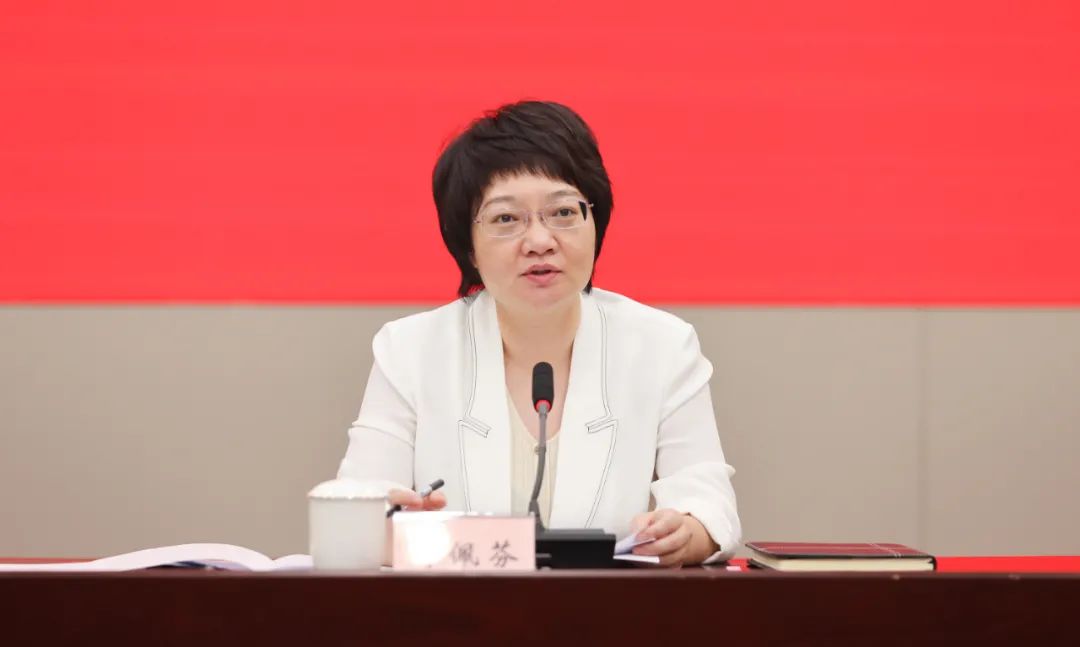 俞佩芬强调全力构建大统战工作格局