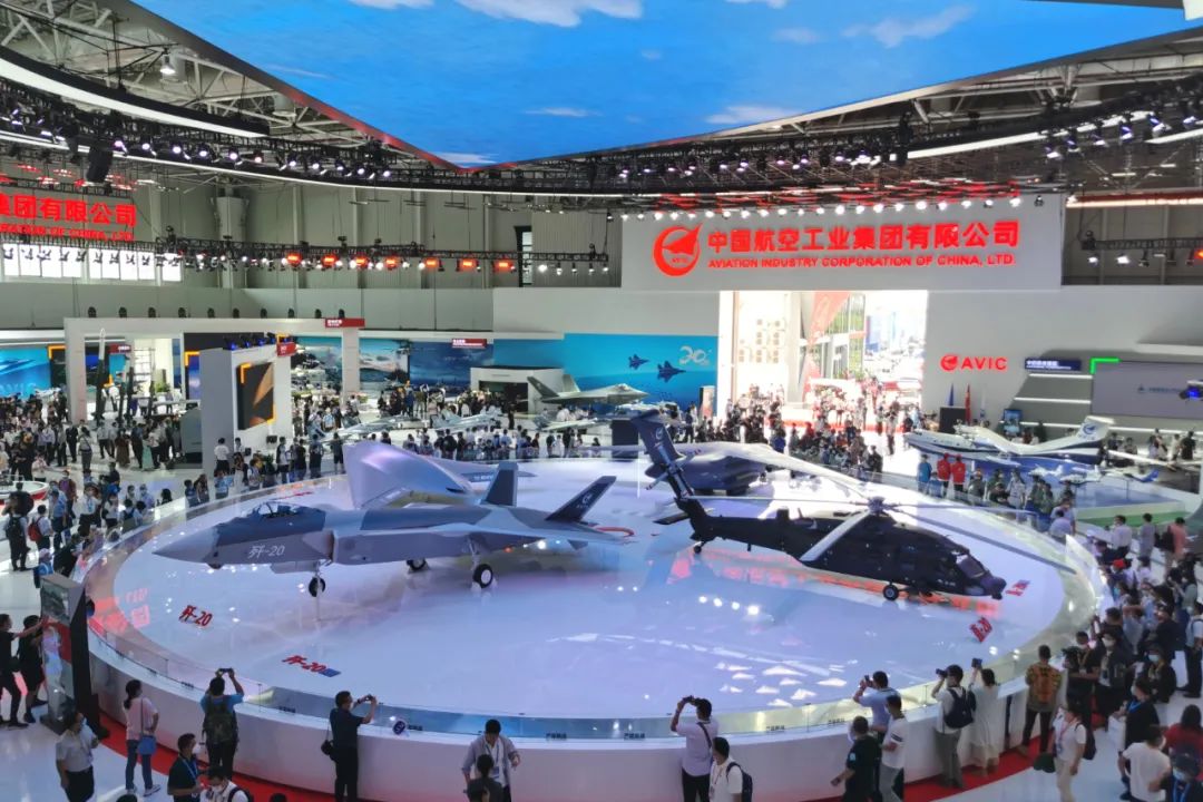 为共和国庆生珠海航展上硬菜