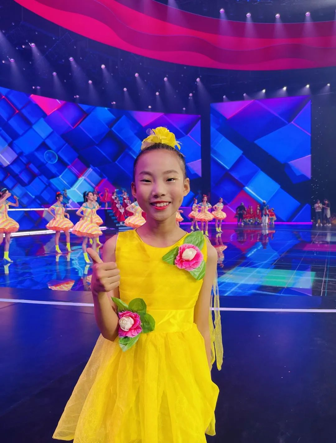 钰涵任香蓉李瑶歆代雅萱陈艺昕陈楚沅陈艾舟包袁美玉和樾胡鹤鸣李孜萱