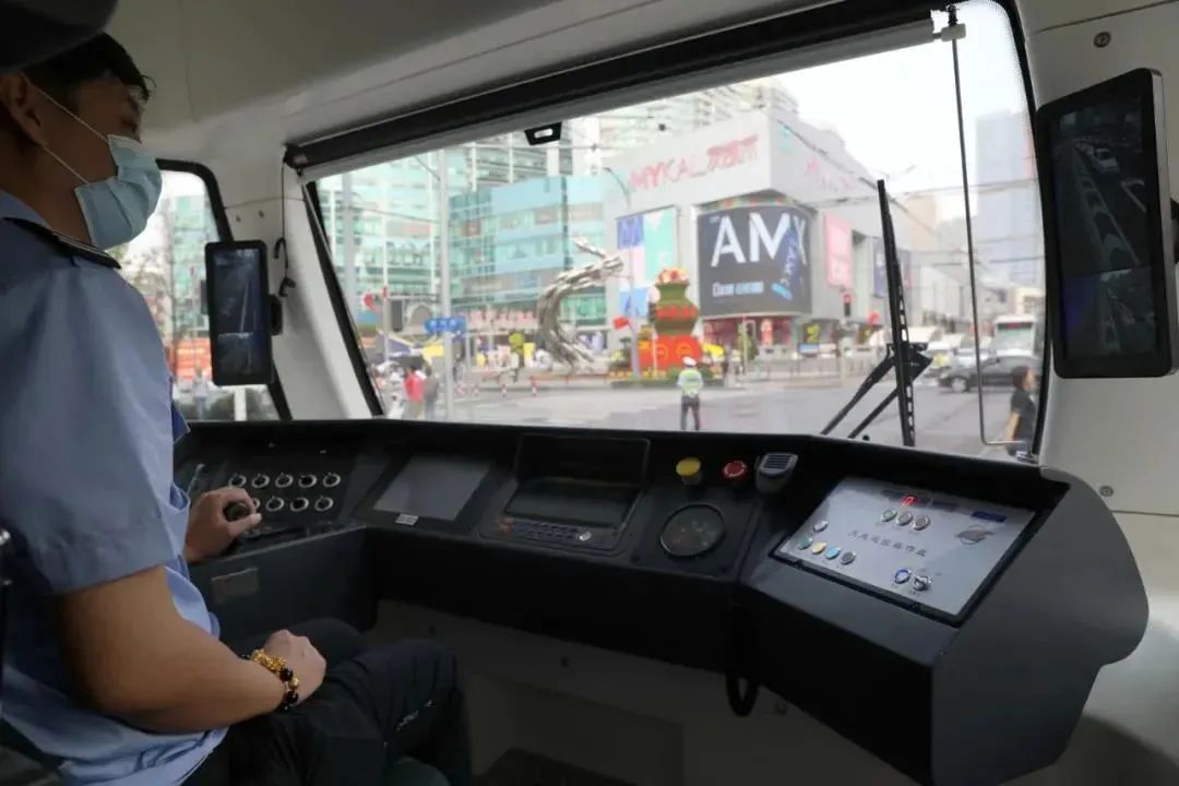 大连有轨电车全新上线