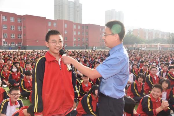 人民检察院主管未成年人检察工作的副检察长及检察官到望都县第三中学