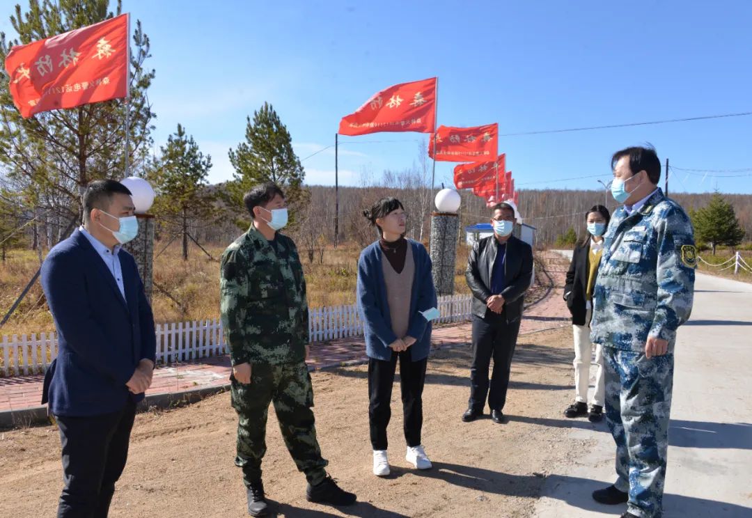 大兴安岭地委副书记行署专员徐向国深入新林调研时指出要发挥资源优势