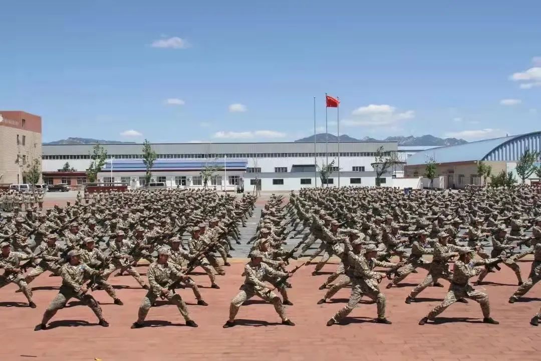 2021级军训er准备好出发了吗