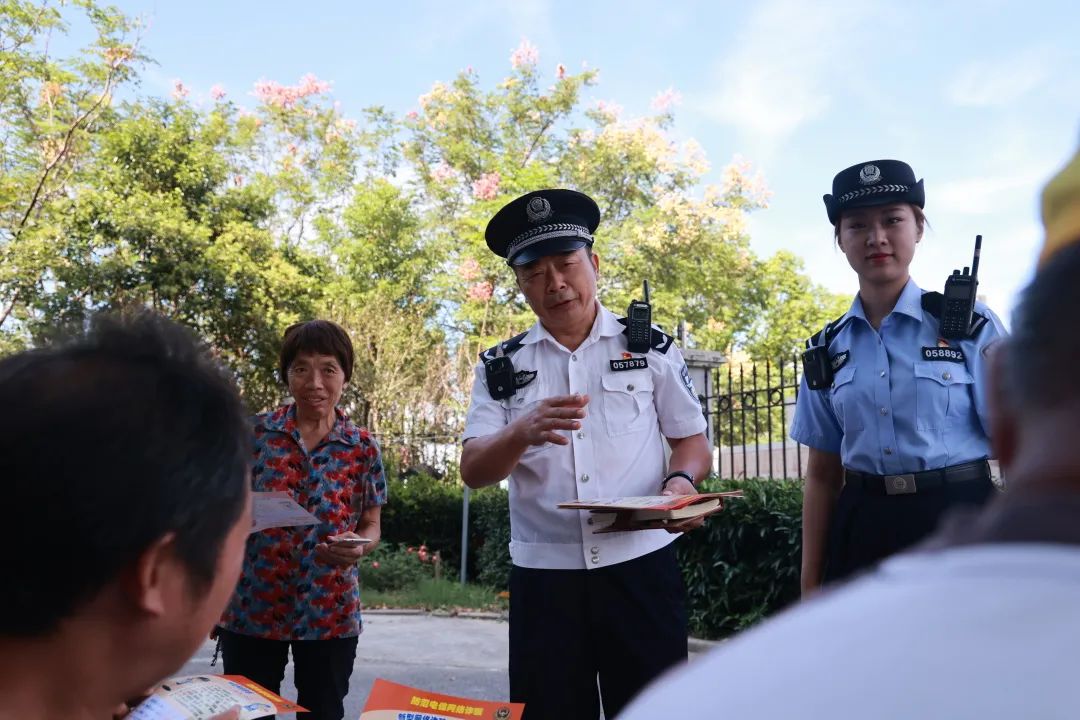 【国庆我在岗】"老法师"社区民警最后的国庆安保