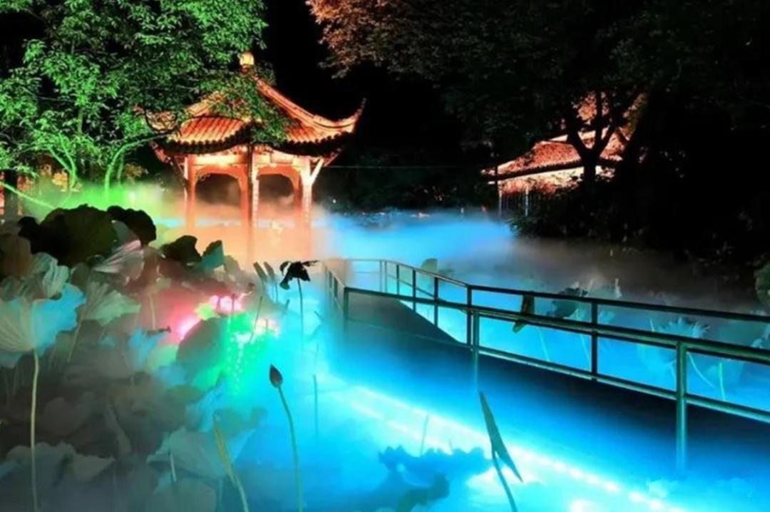 夜月映佳节房湖公园的这场灯光秀你看了吗