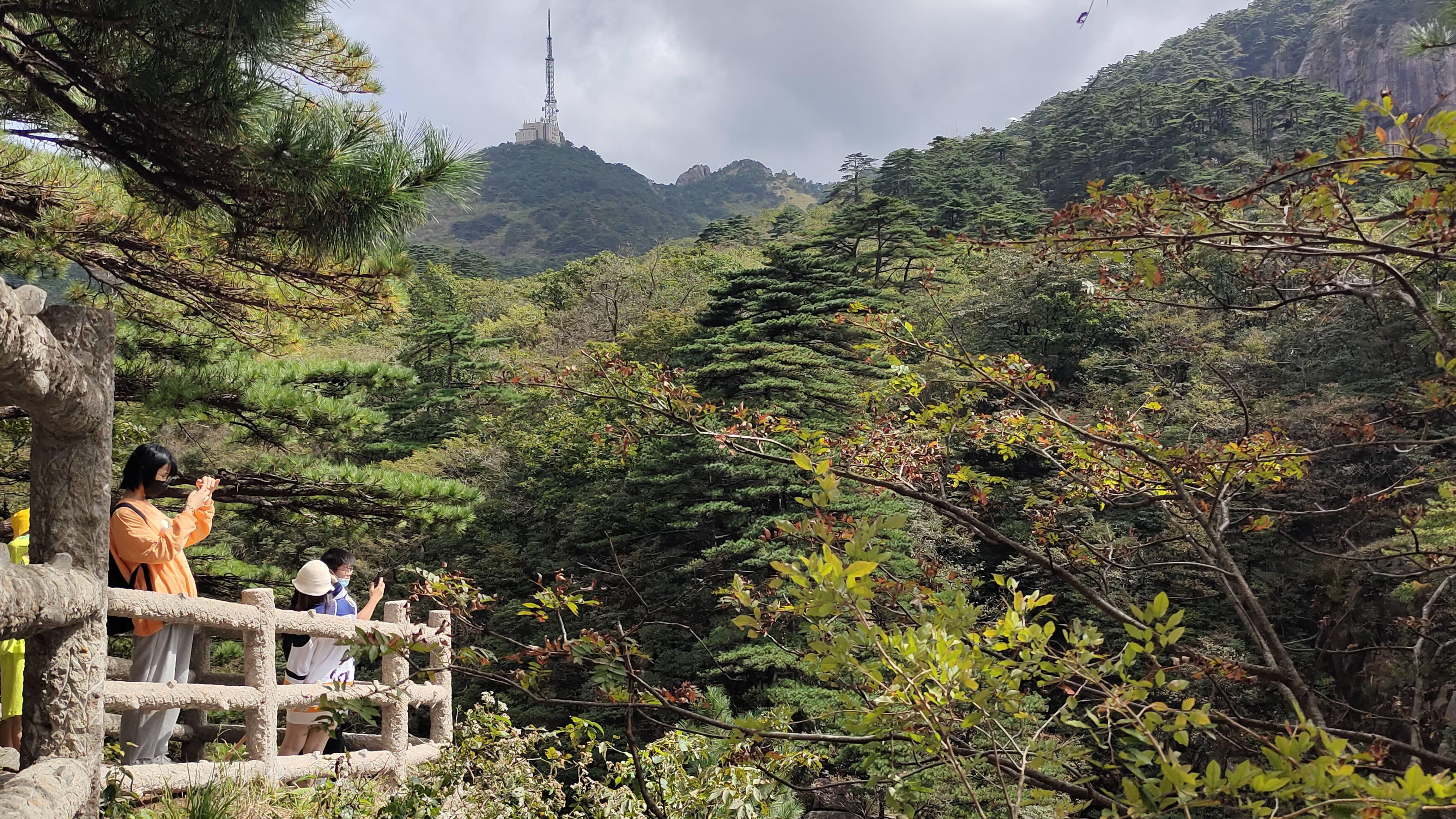 旅游"安全,有序,优质,高效,文明"五统一 黄山风景区"十一"假期旅游