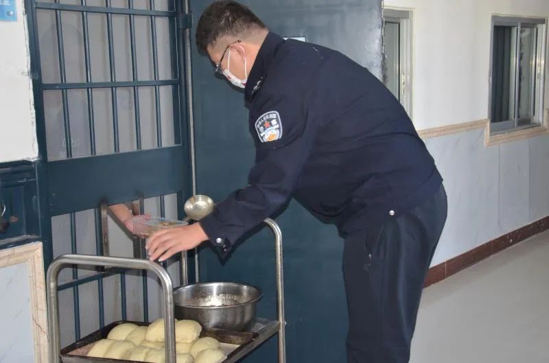 新疆阿拉尔市监狱图片