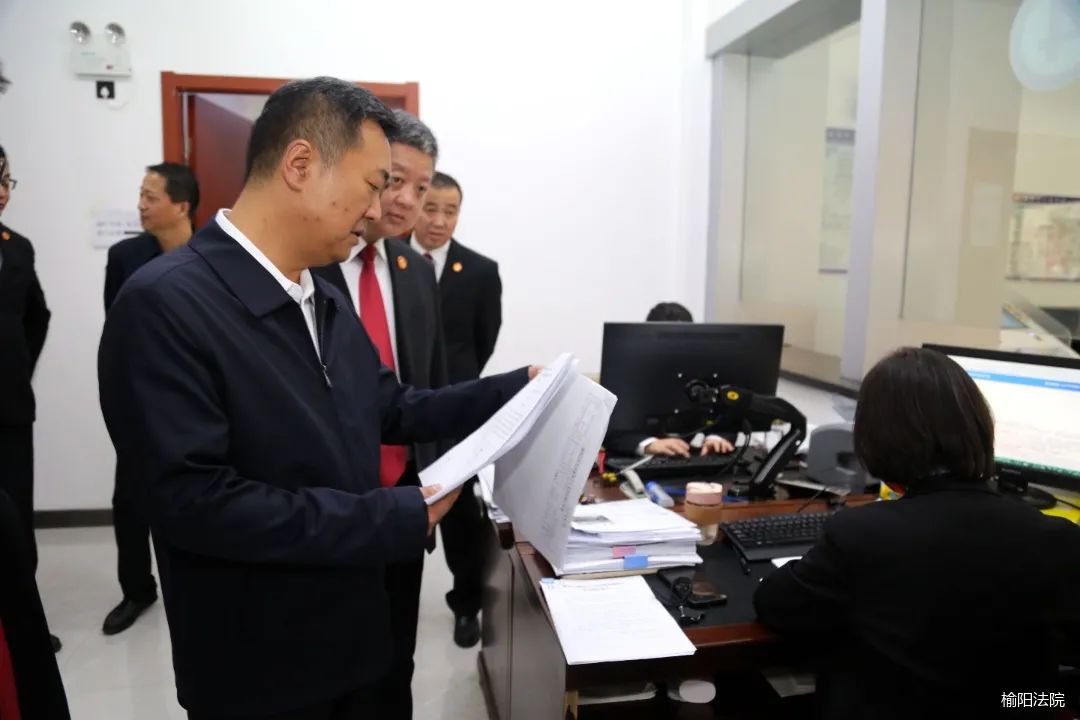 区委常委,政法委书记高宏炜到榆阳法院调研工作