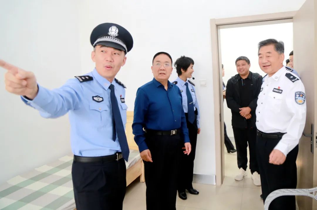 赵永生同志到基层调研并四不两直测试惠民滨城处置突发暴力警情情况