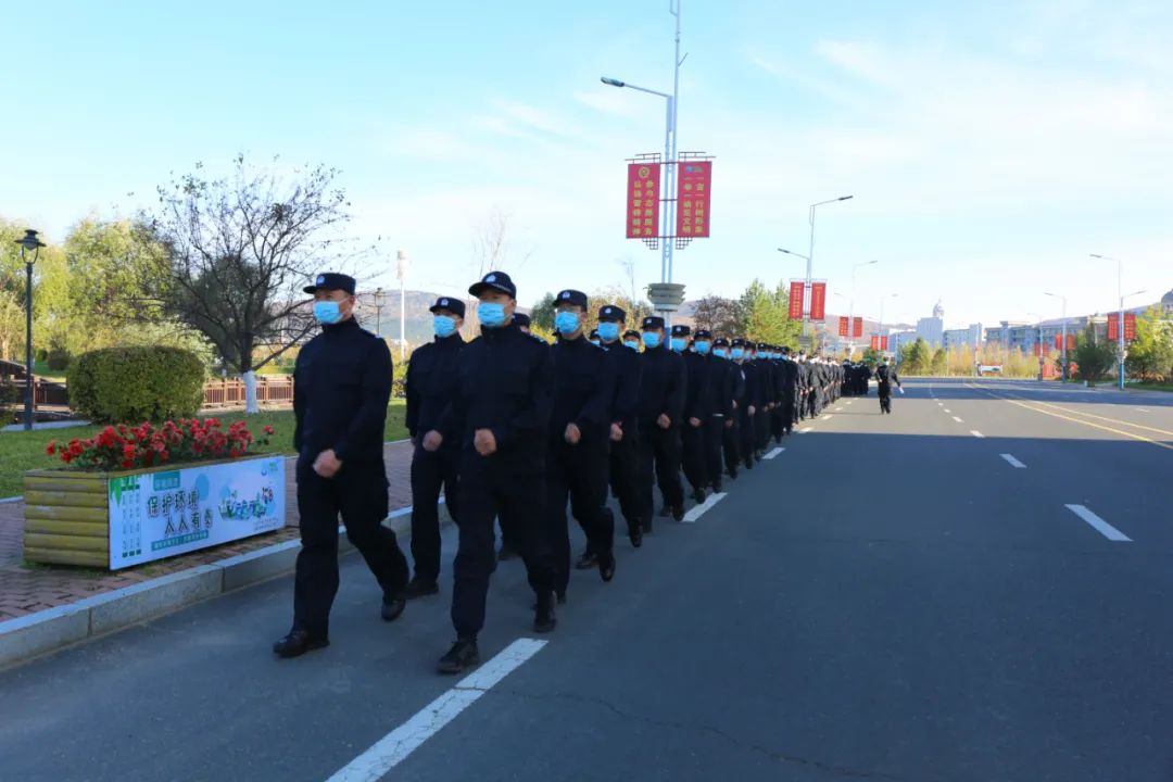 伊春市公安局特警图片