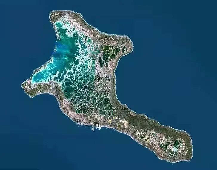 鲁滨逊荒岛地图图片