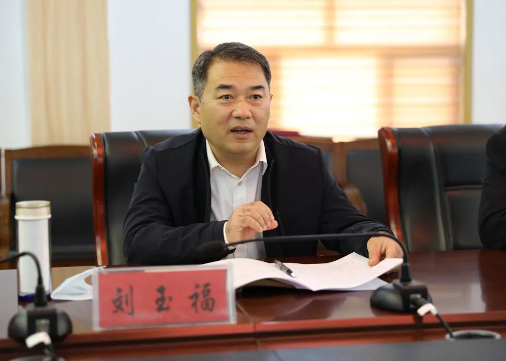 刘玉福代院长表示,感谢县人大对法院工作的关心和支持,下一步,县法院