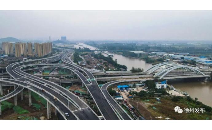 澎湃新闻 专注时政与思想 thepaper.cn