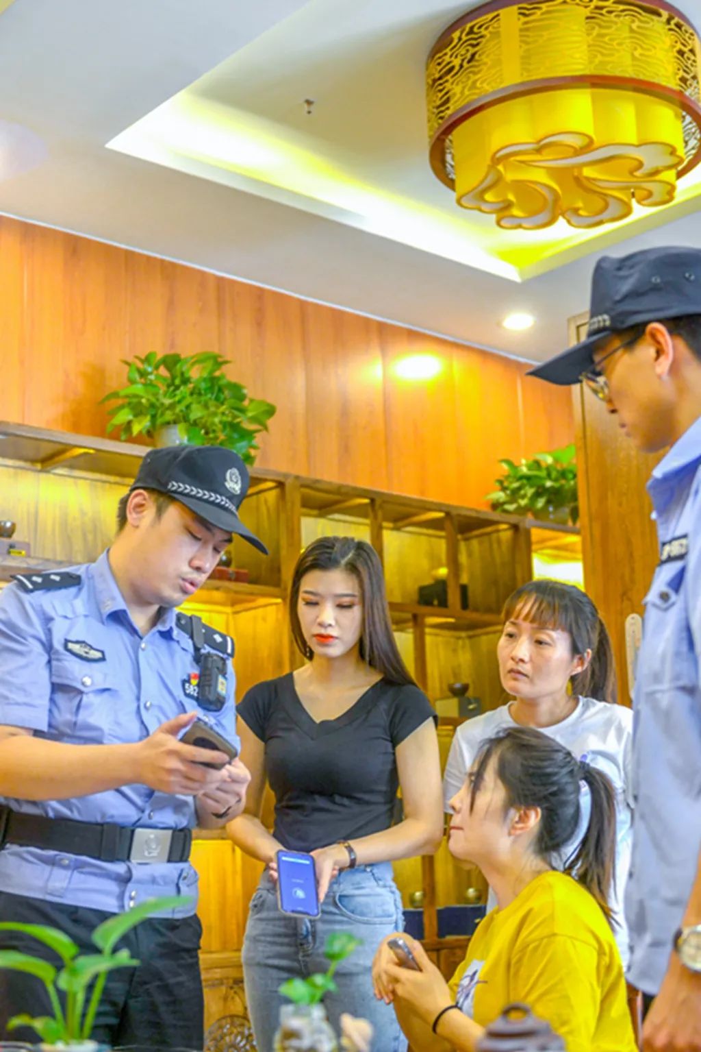 滨海新区公安局组织开展警心向党践行宗旨摄影大赛