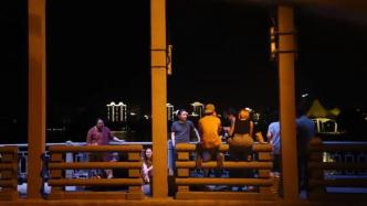 定海桥棚户区：一群年轻人的“互助”江湖
